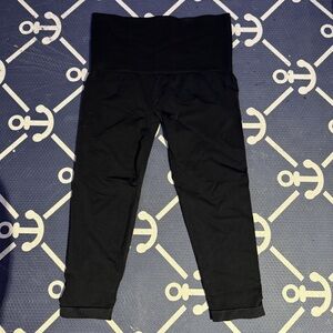 Assets By Spanx Kids Black Capri Leggings